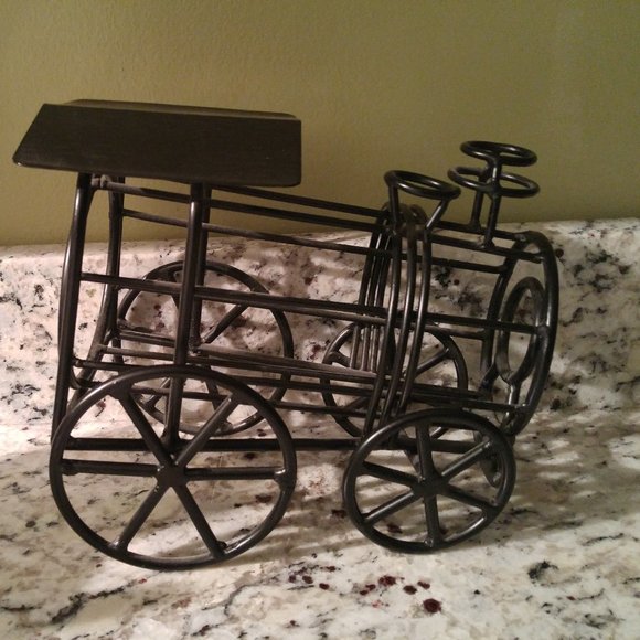 Single Bottle Wine Holder - Train Theme - Picture 3 of 3